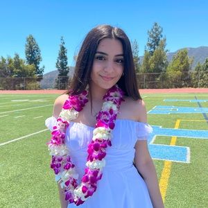 Meet your Posher, Liana